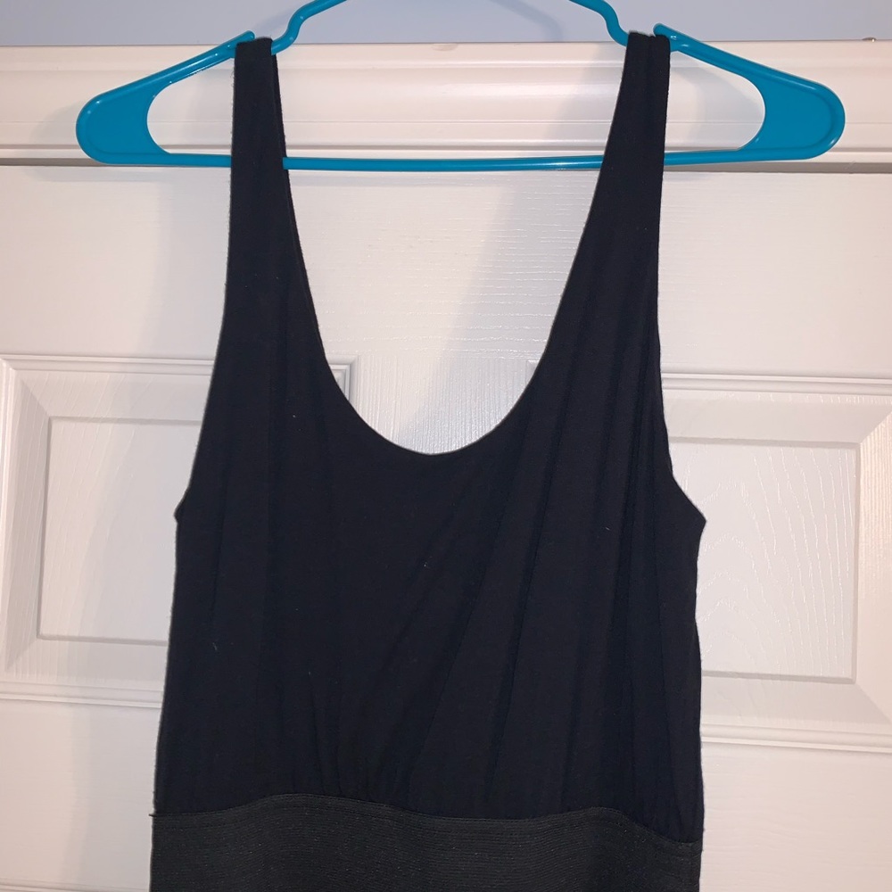 Express dress - Picture 3 of 7